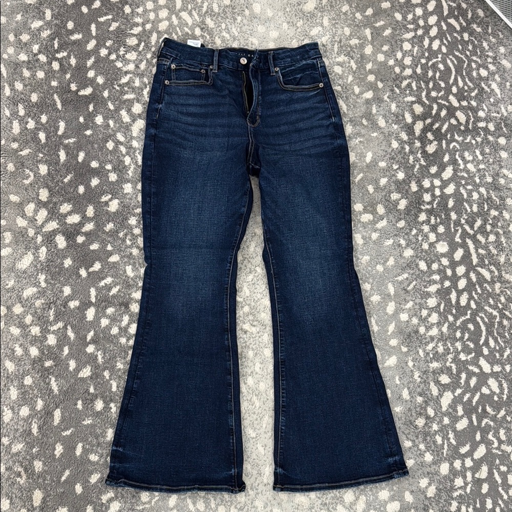 American Eagle Women's Dark Blue Flared Jeans